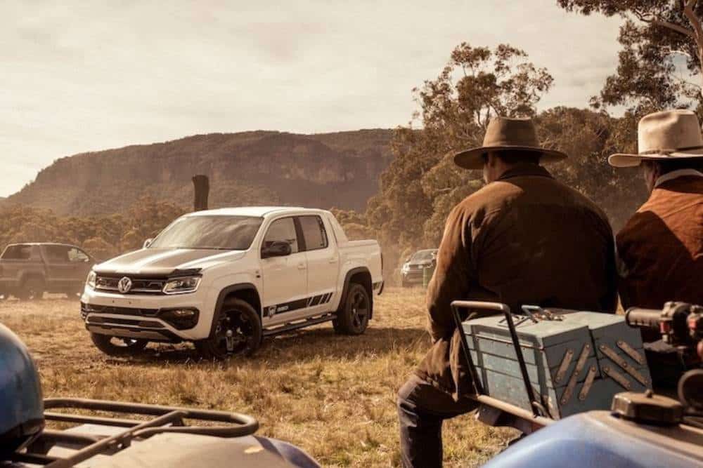 https://autogreeknews.gr/wp-content/uploads/2026/02/vw-amarok-w680-07.jpg
