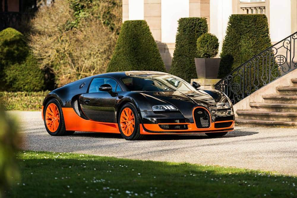 https://autogreeknews.gr/wp-content/uploads/2026/03/0120260320BUGATTI-Pre-Series-Veyron-Super-Sport-.jpg