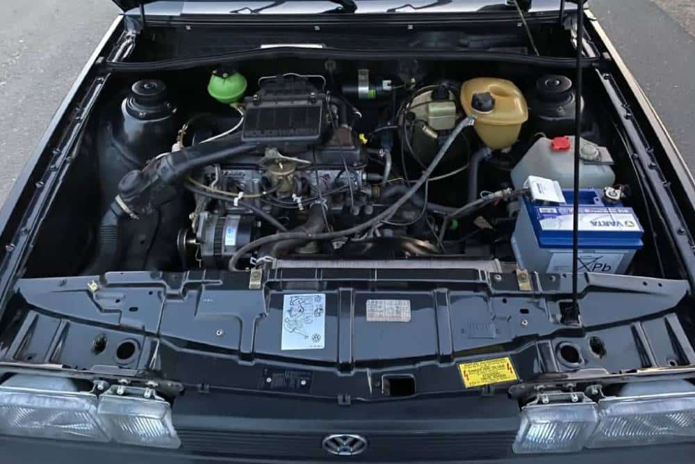 https://autogreeknews.gr/wp-content/uploads/2026/03/1987-vw-scirocco-for-sale-10.jpg