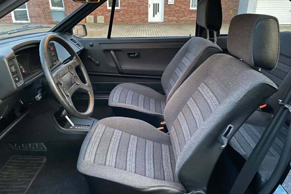 https://autogreeknews.gr/wp-content/uploads/2026/03/1987-vw-scirocco-for-sale-7.jpg