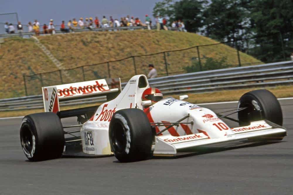https://autogreeknews.gr/wp-content/uploads/2026/03/1990-Hungarian-GP-A-Caffi-Arrows-A11B-Ford-Cosworth-V8-1.jpg