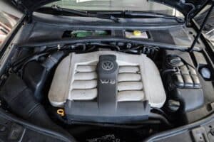 2004_volkswagen_passat_DSC07529-Enhanced-NR-34353