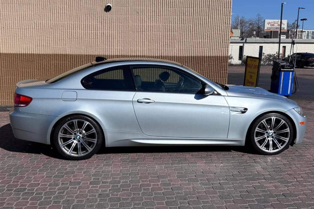 https://autogreeknews.gr/wp-content/uploads/2026/03/2010-bmw-m3-coupe-fails-to-sell-12.jpg