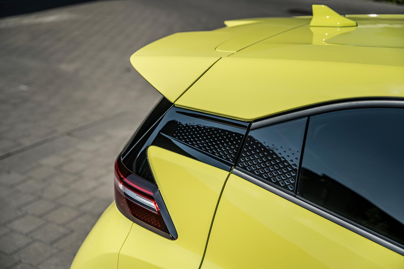 «Διαστημικό» νέο αυτοκίνητο από 17.290 ευρώ