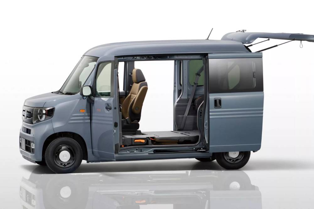 https://autogreeknews.gr/wp-content/uploads/2026/03/2026-Honda-N-Van-Japan-1-2048x1152-1.jpg