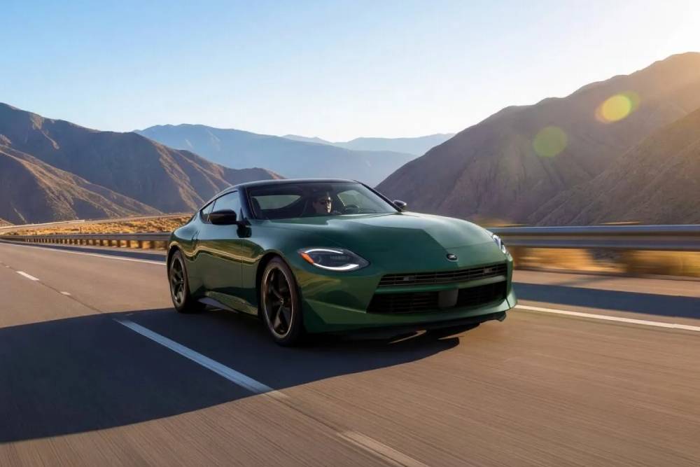 https://autogreeknews.gr/wp-content/uploads/2026/03/2027-Nissan-Z-321-3-2048x1152-1.jpg
