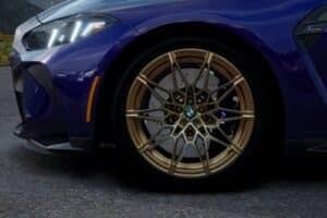 BMW-M4-Coupe-M-Legacy-Edition-Canada-3-2048×1152