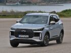 Διαπρέπει το Chery Tiggo 4 Hybrid σε τιμή, κατανάλωση & εγγύηση