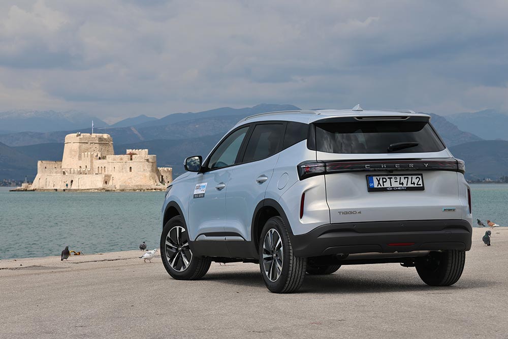 https://autogreeknews.gr/wp-content/uploads/2026/03/Chery-Tiggo-4-Hybrid-Nauplio-4.jpg