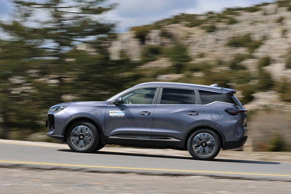 https://autogreeknews.gr/wp-content/uploads/2026/03/Chery-Tiggo-7-PHEV-13.jpg