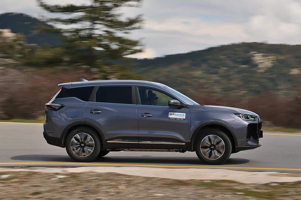 https://autogreeknews.gr/wp-content/uploads/2026/03/Chery-Tiggo-7-PHEV-9.jpg