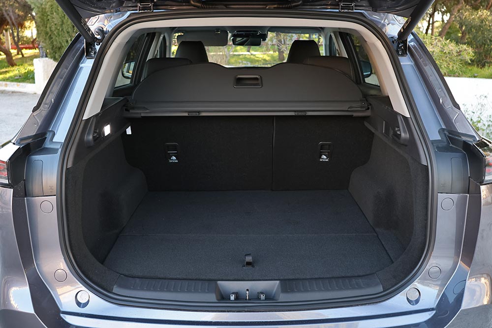 https://autogreeknews.gr/wp-content/uploads/2026/03/Chery-Tiggo-7-PHEV-interior-19.jpg