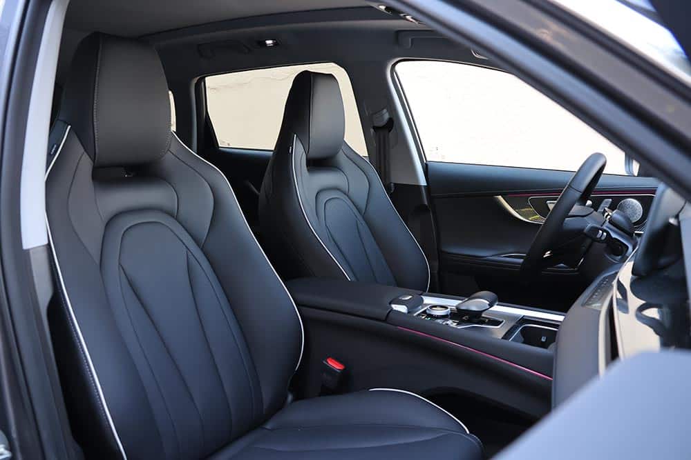 https://autogreeknews.gr/wp-content/uploads/2026/03/Chery-Tiggo-7-PHEV-interior-21.jpg
