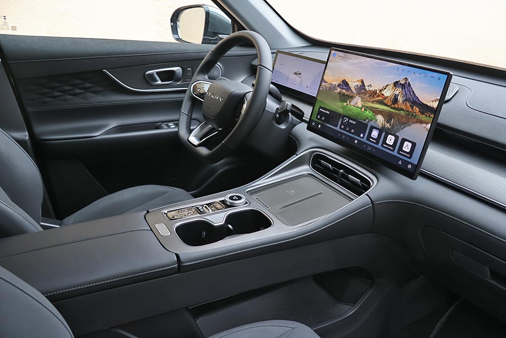 https://autogreeknews.gr/wp-content/uploads/2026/03/Chery-Tiggo-8-PHEV-21.jpg