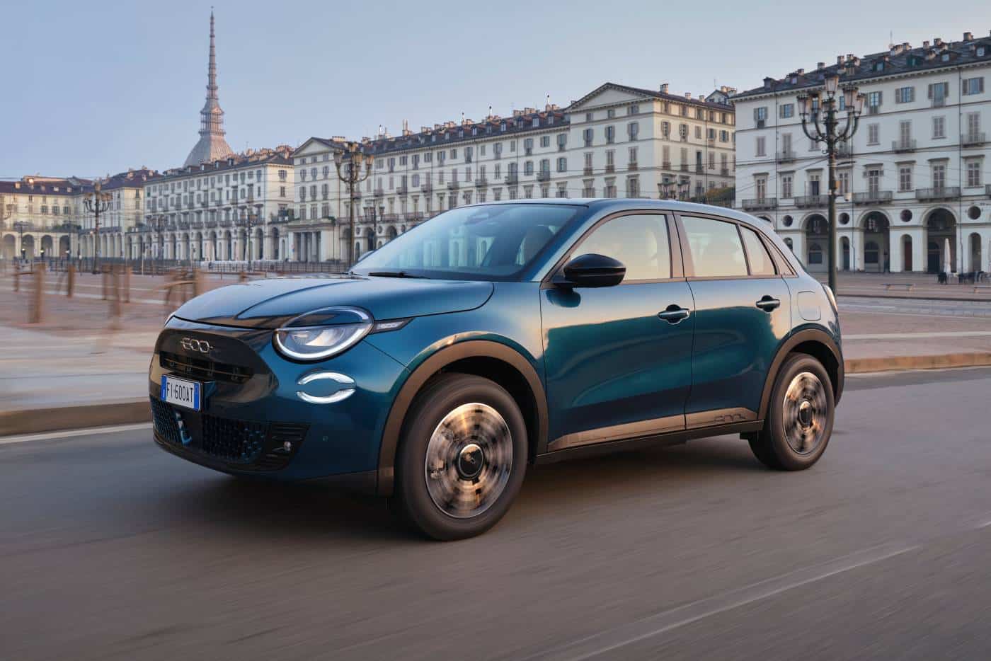 Νέο αμιγώς βενζινοκίνητο Fiat 600 Petrol Turbo 100 HP