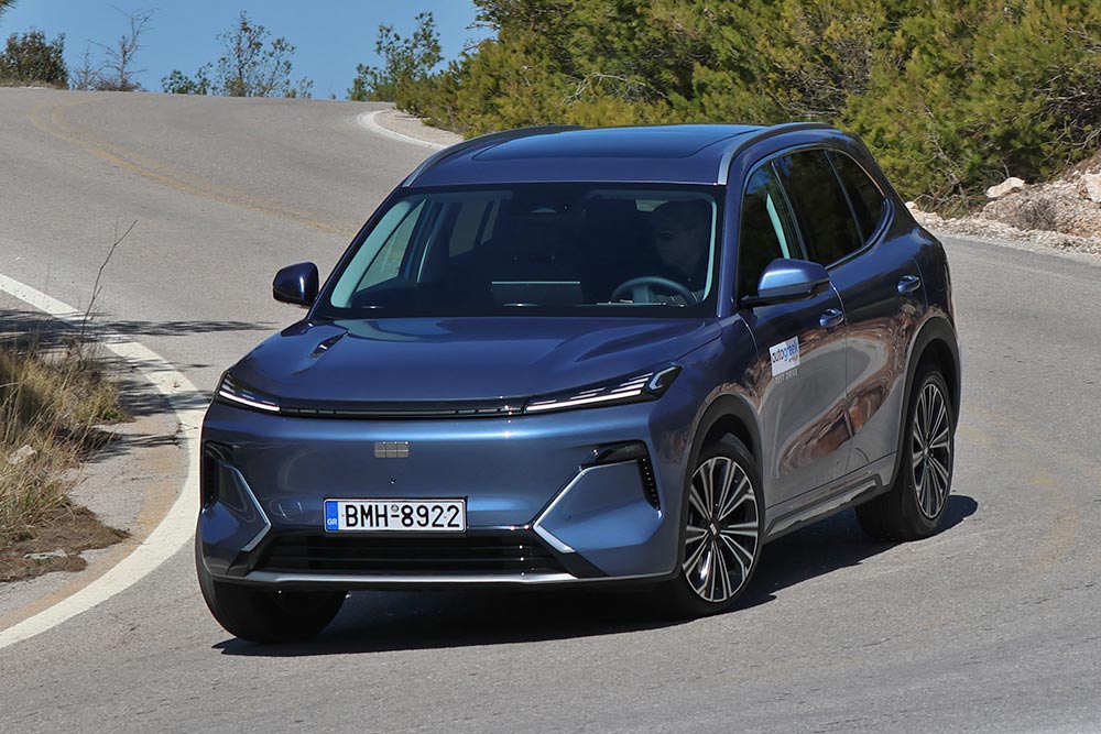 https://autogreeknews.gr/wp-content/uploads/2026/03/Geely-Starray-EM-i-14.jpg