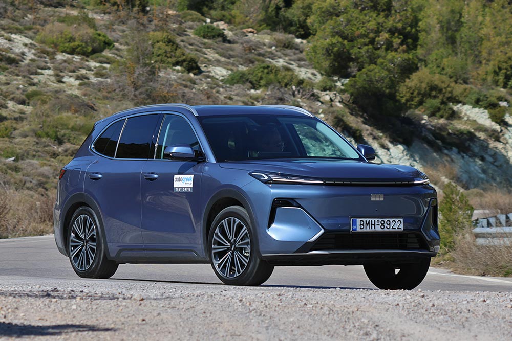 https://autogreeknews.gr/wp-content/uploads/2026/03/Geely-Starray-EM-i-17.jpg