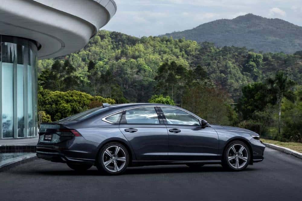 https://autogreeknews.gr/wp-content/uploads/2026/03/Honda_Accord_2026_China-8.jpg