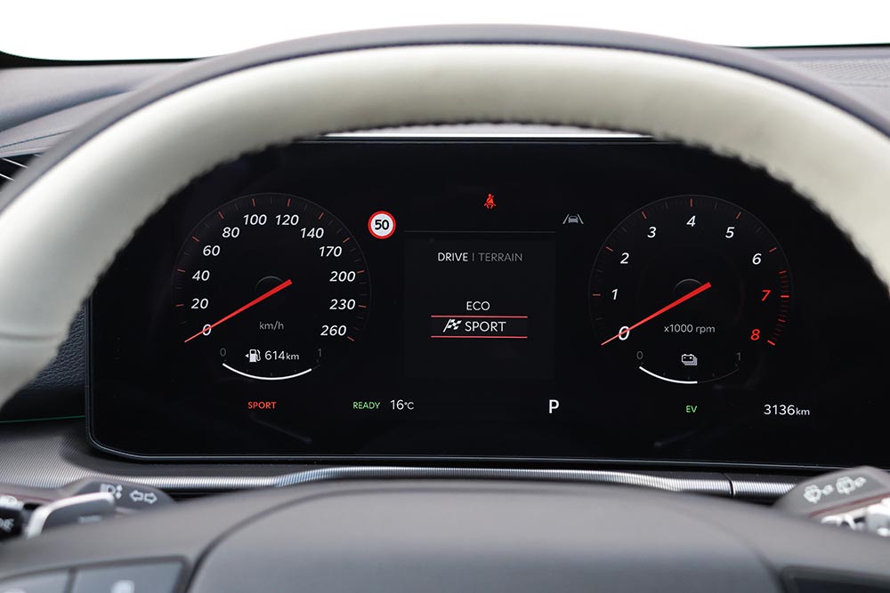 https://autogreeknews.gr/wp-content/uploads/2026/03/Kia-Sportage-MY26-interior-13.jpg