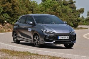 MG3 Hybrid+ (12)