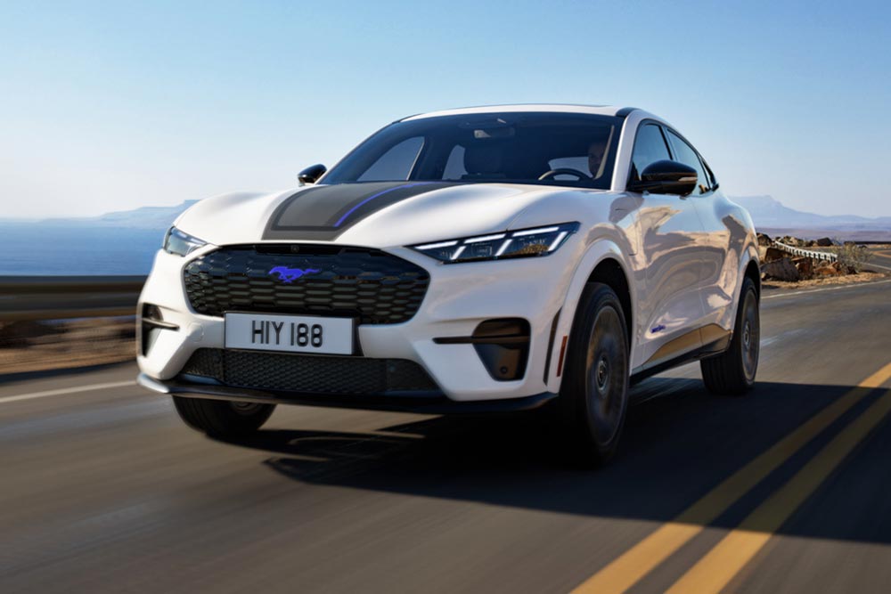 https://autogreeknews.gr/wp-content/uploads/2026/03/MUSTANG_MACH_E_GT_CS_1.jpg
