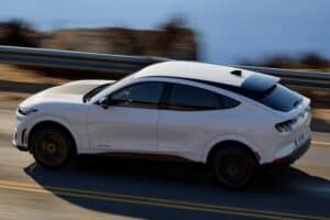 MUSTANG_MACH_E_GT_CS_2