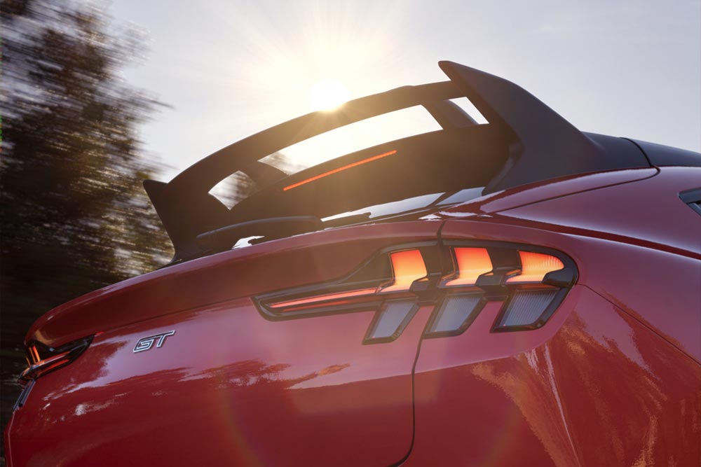 https://autogreeknews.gr/wp-content/uploads/2026/03/MUSTANG_MACH_E_RALLY_RACE_RED_4.jpg