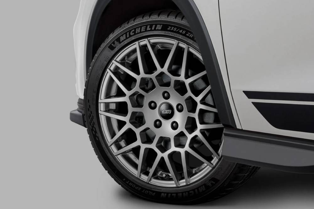 https://autogreeknews.gr/wp-content/uploads/2026/03/Mugen-Honda-ZR-V-Cross-Touring-21-2048x1366-1.jpg