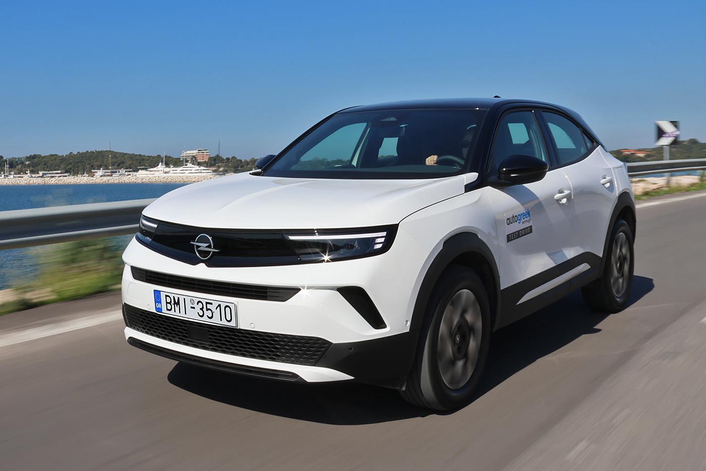 Πολύ φθηνά βγαίνει το νέο Opel Mokka με... SUV Pass