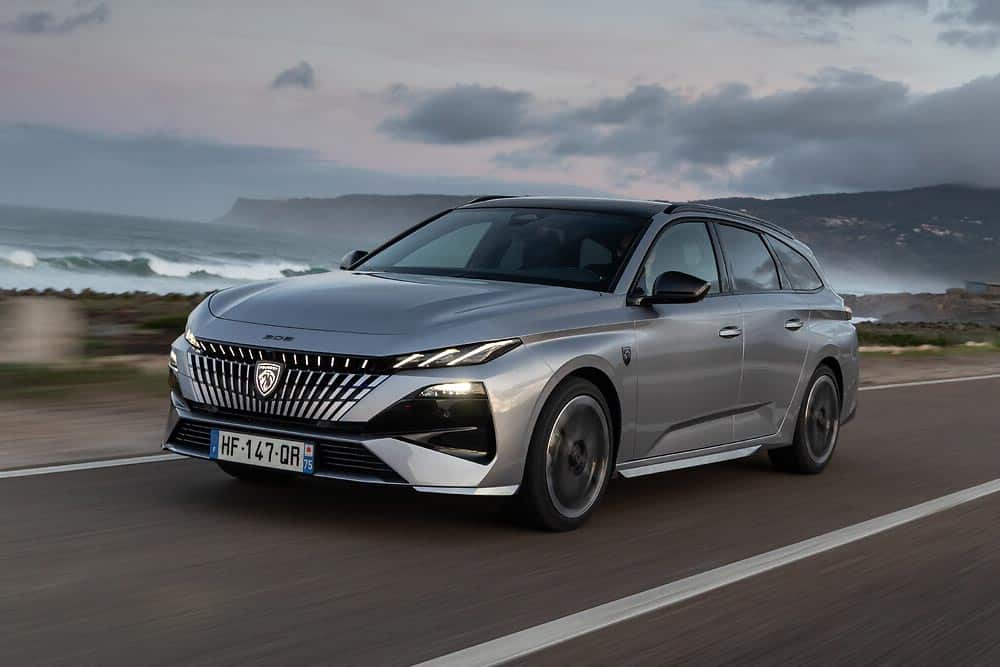 https://autogreeknews.gr/wp-content/uploads/2026/03/Peugeot-308-2026-8.jpg