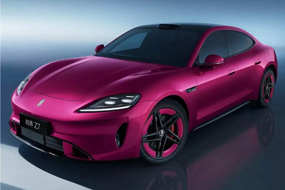 Η «Porsche Taycan» της Huawei που κάνει 32.000 ευρώ