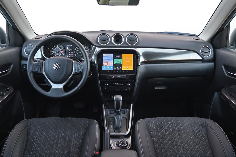 https://autogreeknews.gr/wp-content/uploads/2026/03/Suzuki-Vitara-1.4-110-hp-6AT-4WD-7.jpg