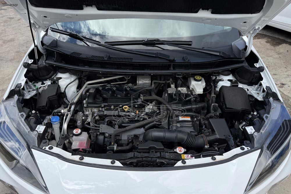 https://autogreeknews.gr/wp-content/uploads/2026/03/Toyota-Yaris-Cross-2021-9.jpg