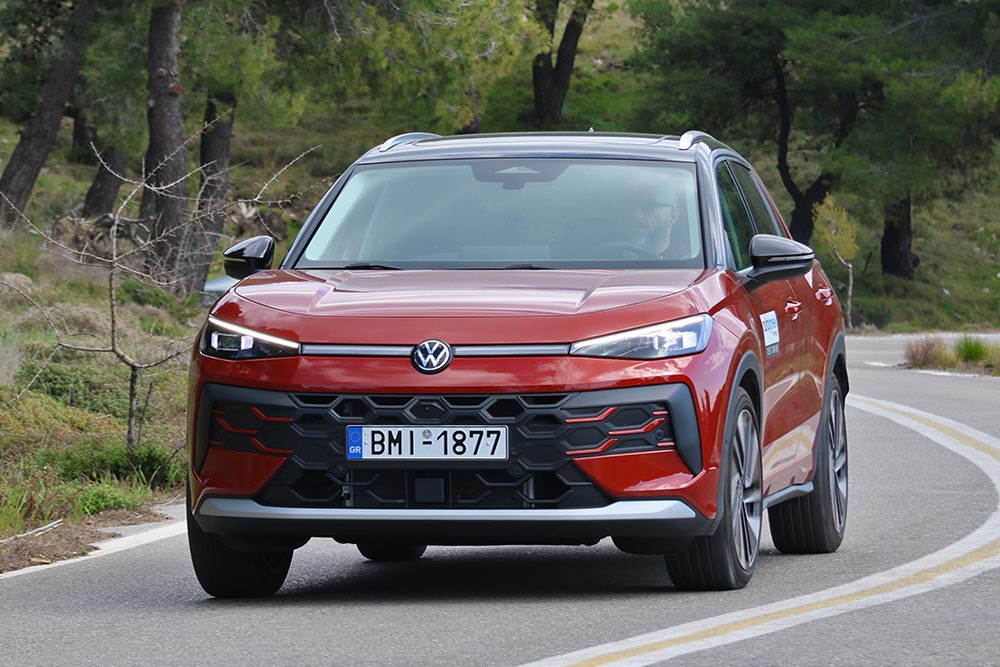 https://autogreeknews.gr/wp-content/uploads/2026/03/VW-T-Roc-2026-12.jpg