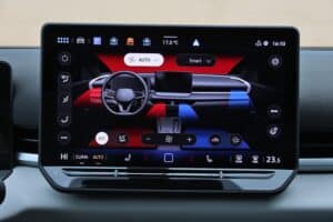 VW T-Roc 2026 interior (11)
