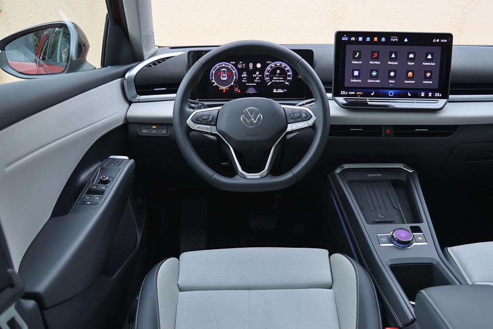 https://autogreeknews.gr/wp-content/uploads/2026/03/VW-T-Roc-2026-interior-2.jpg