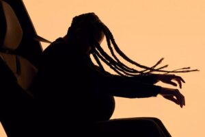 Volvo-active-seat-belt-00002-2048×1526-1