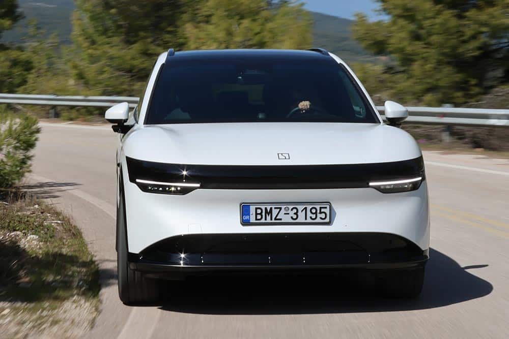 https://autogreeknews.gr/wp-content/uploads/2026/03/Zeekr-7X-22.jpg