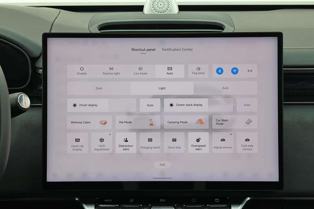 https://autogreeknews.gr/wp-content/uploads/2026/03/Zeekr-7X-interior-18.jpg