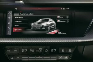 audi-rs-3-competition-limited (4)