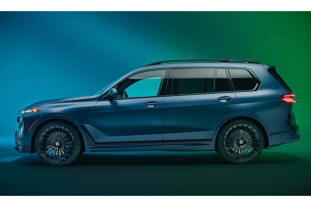 https://autogreeknews.gr/wp-content/uploads/2026/03/bmw-alpina-xb7-manufaktur-2026-1.jpg