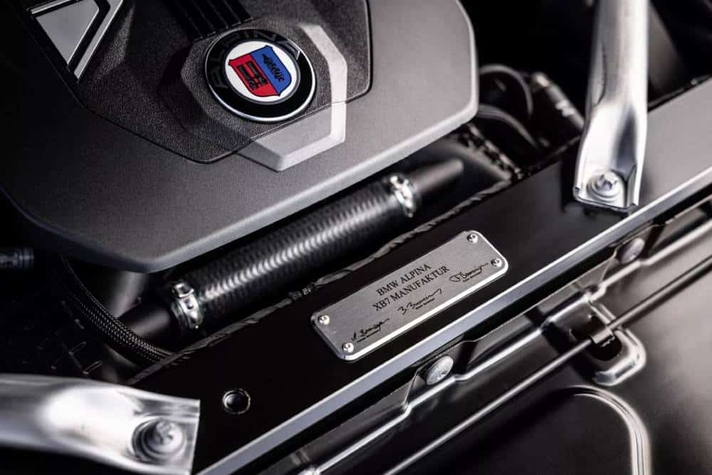 https://autogreeknews.gr/wp-content/uploads/2026/03/bmw-alpina-xb7-manufaktur-2026-11.jpg