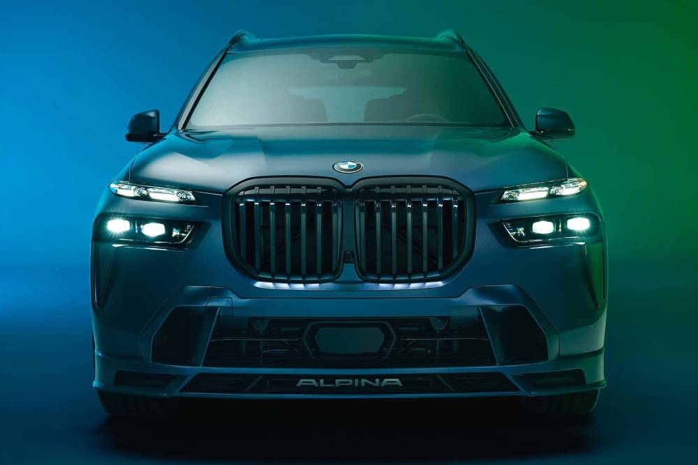 https://autogreeknews.gr/wp-content/uploads/2026/03/bmw-alpina-xb7-manufaktur-2026-3.jpg
