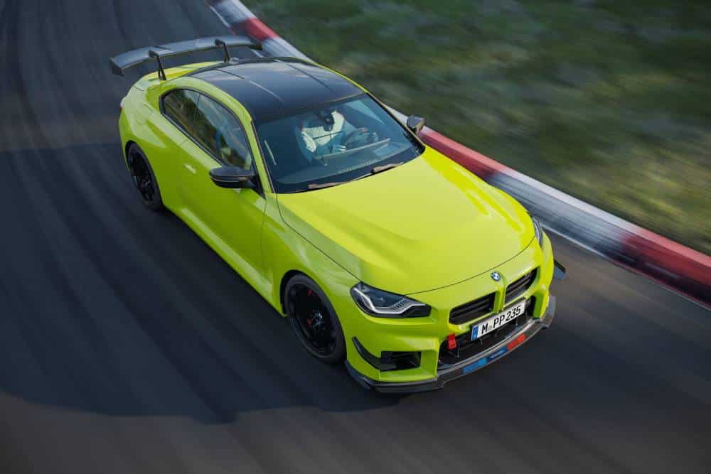 Νέα BMW M2 M Performance πίστες ψάχνει