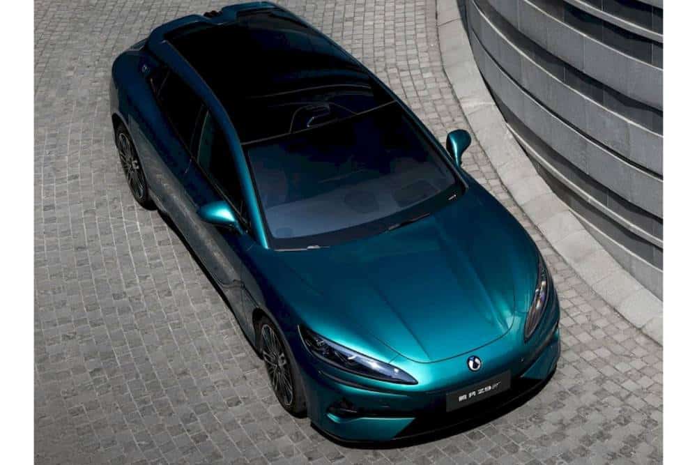https://autogreeknews.gr/wp-content/uploads/2026/03/byd-denza-z9gt-flash-charging-5.jpg