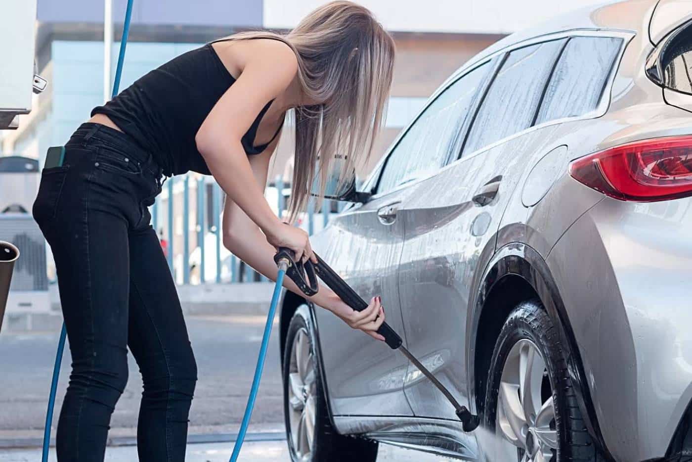 https://autogreeknews.gr/wp-content/uploads/2026/03/car-wash-04.jpg