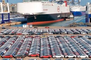 Με αμείωτο ρυθμό οι εξαγωγές της Κίνας