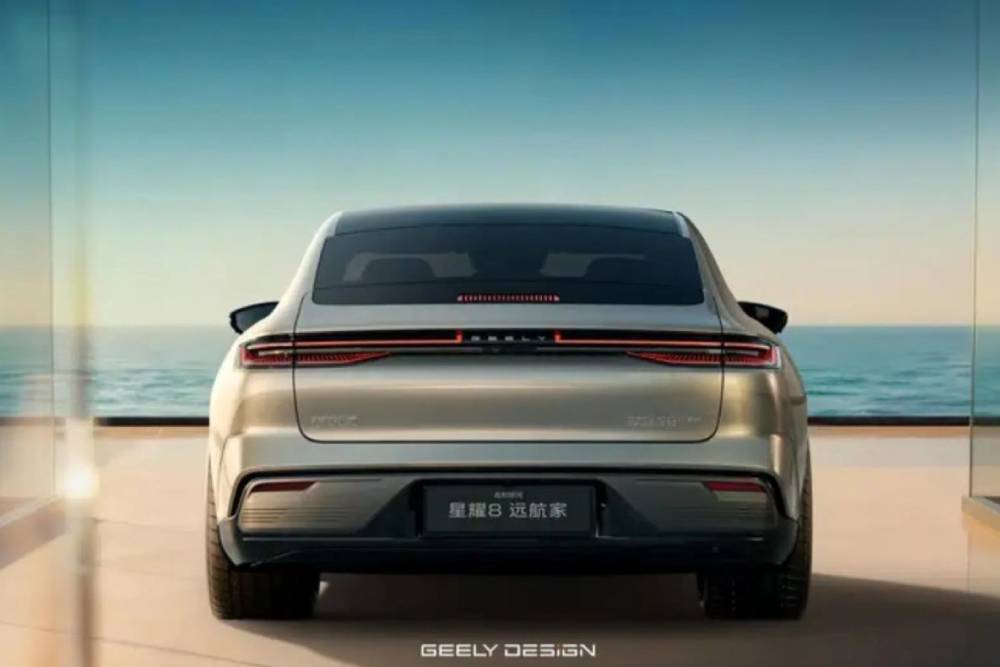 https://autogreeknews.gr/wp-content/uploads/2026/03/geely-galaxy-starshine-8-voyager-5.jpg