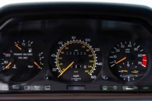 jerry-seinfeld-s-former-mercedes-benz-500e (3)