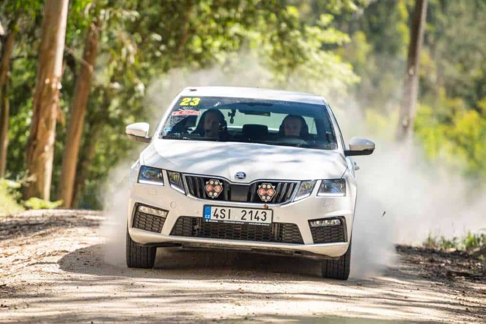 https://autogreeknews.gr/wp-content/uploads/2026/03/skoda-octavia-recce-car.jpg